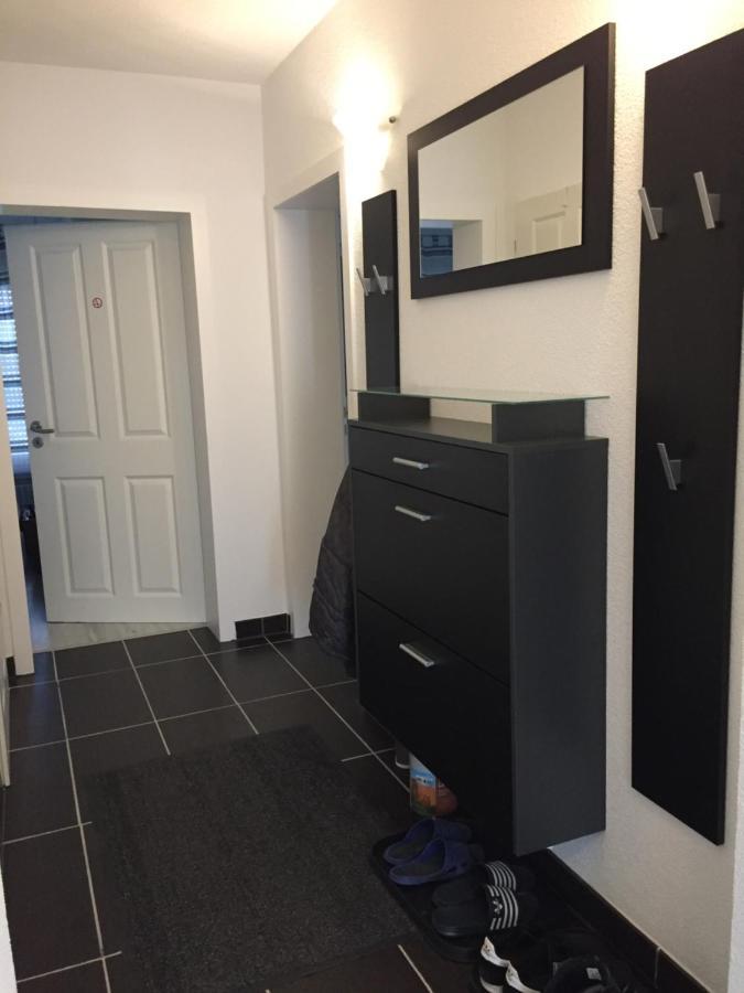 Appartement Am Bodensee- Zentrale Lage, Free Parking And Wifi, 109 M2, Privater Garten, 7 Gaeste, 2x Kingsize Boxspringbett, Familienfreundlich