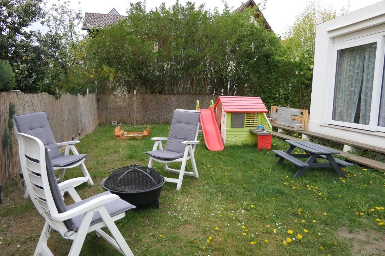 Am Bodensee- Zentrale Lage, Free Parking And Wifi, 109 M2, Privater Garten, 7 Gaeste, 2x Kingsize Boxspringbett, Familienfreundlich Appartement *