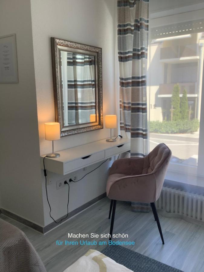 Am Bodensee- Zentrale Lage, Free Parking And Wifi, 109 M2, Privater Garten, 7 Gaeste, 2x Kingsize Boxspringbett, Familienfreundlich * FDH